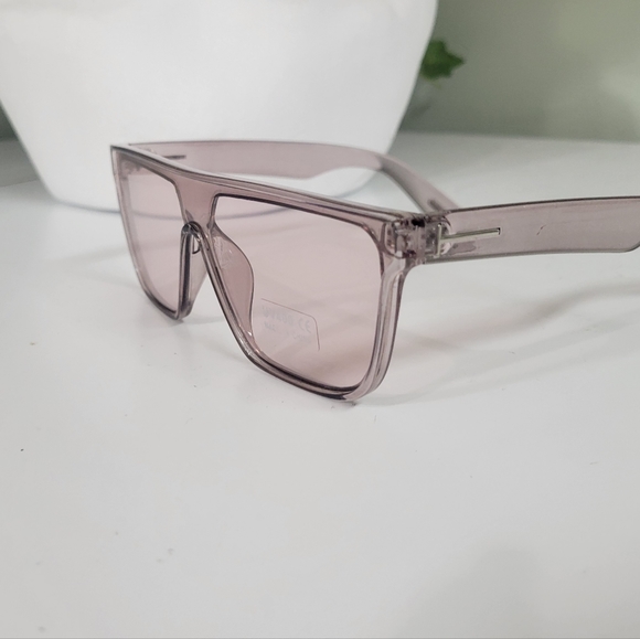 OVERSIZED FLAT TOP DESIGNER STYLE SUNGLASSES W CASE - Picture 3 of 13